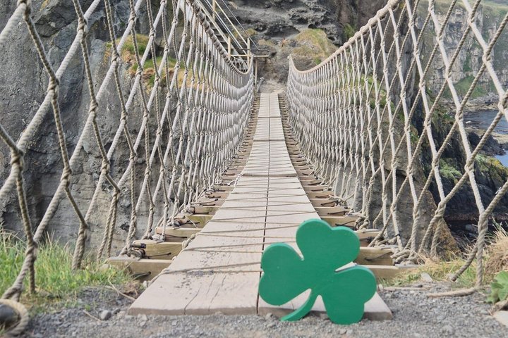Ultimate Causeway Coast Private Tour - From Belfast Up to 4 Pax