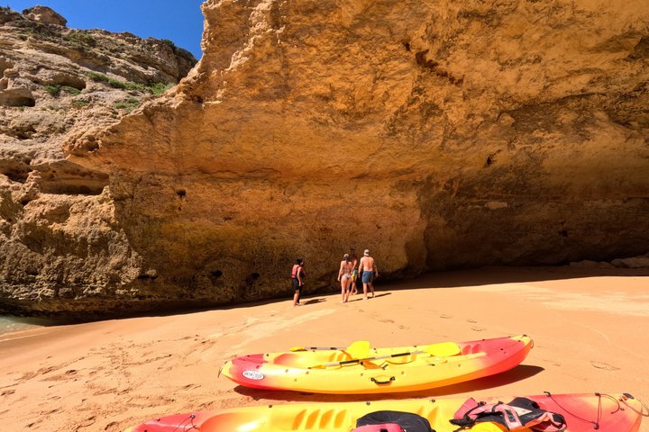 Benagil Kayak Tour: Sea Caves Adventure + 4K GoPro Photos Included