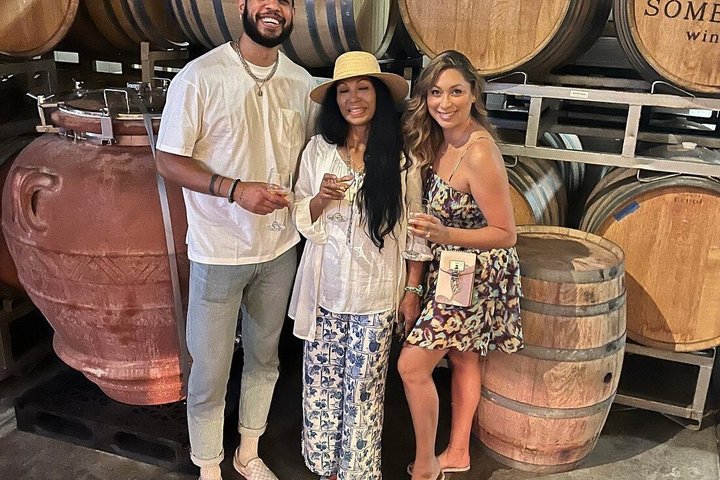 Temecula 3 Winery Tour Tastings & Lunch Included