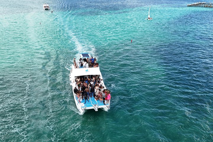 Punta Cana Exclusive Hip Hop Party Boat Vibes Adult With Open bar