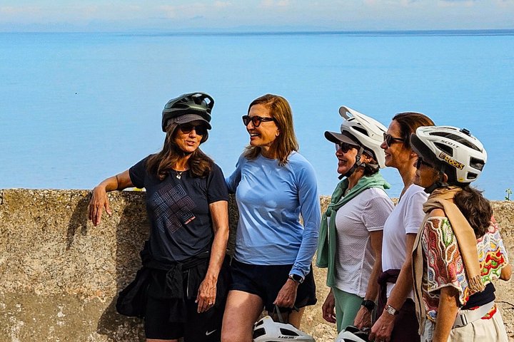 E-bike Experience • Tour of Portoferraio by e-bike