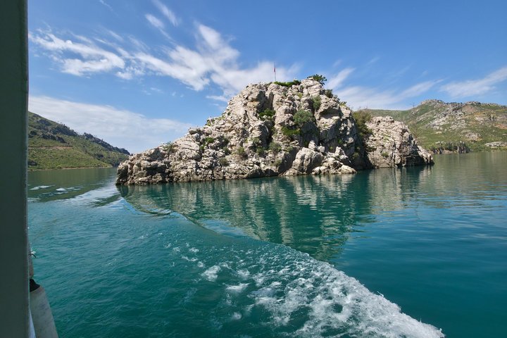 Side Green Canyon Boat Tour with Lunch and Hotel Transfer