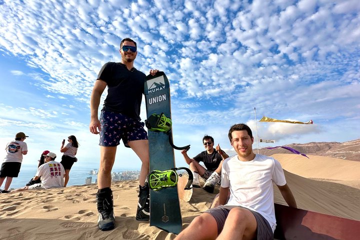 Sandboard activity in Iquique with transfer