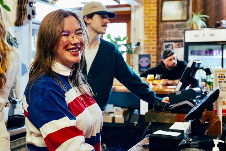 Kelowna: #1 Rated Walking Food Tour with 7 Tastings and 4 Drinks