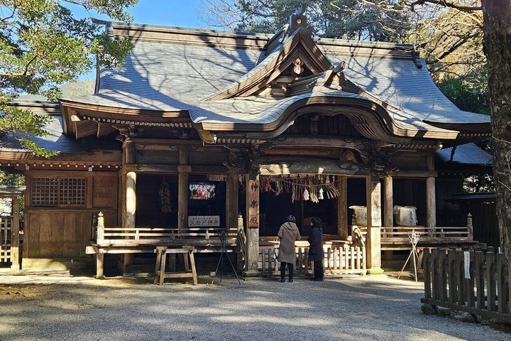 Day Tour to Miyazaki Takachiho Gorge & Shrine depart from Fukuoka