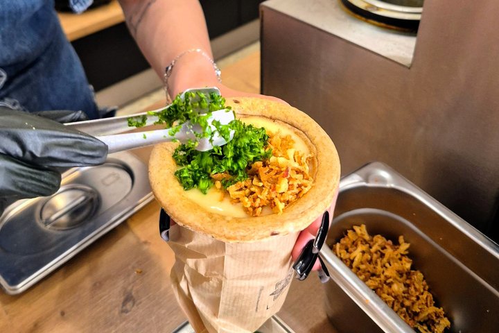 Bratislava: Traditional Food Tour, Tasters & Cherry Liqueur