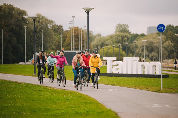 Tallinn Bicycle Sightseeing Tour