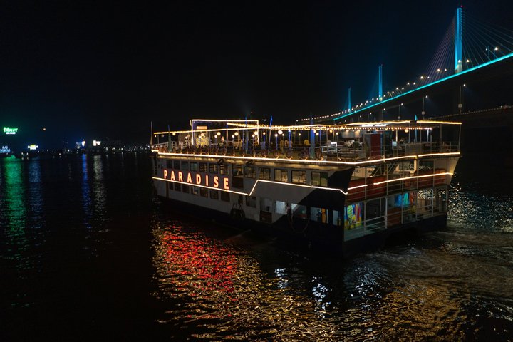 Paradise Dinner Cruise