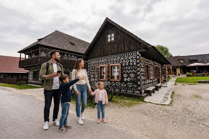 Čičmany: Stories behind painted walls (Self-Guided Tour)