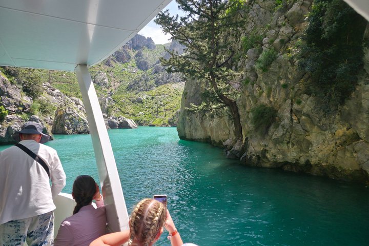 Side Green Canyon Boat Tour with Lunch and Hotel Transfer