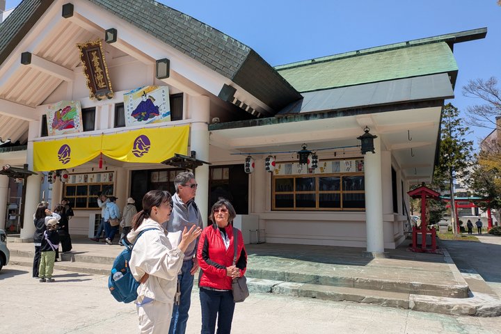 Private walking tours in Aomori