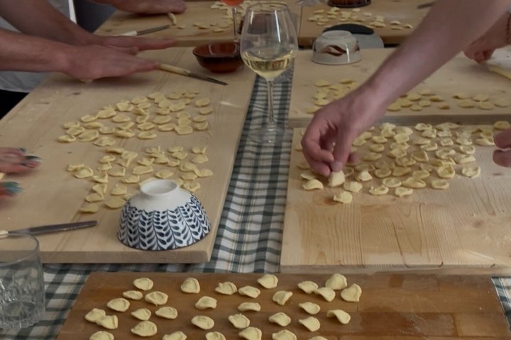 Ostuni : family cooking class in our country house