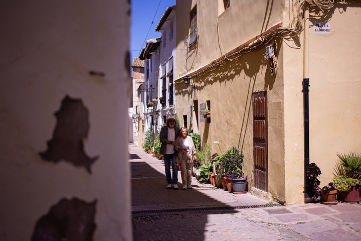Valencia: Utiel-Requena Cave & Winery Day Trip with Tasting