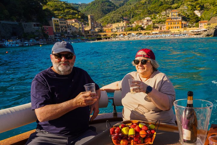 Cinque Terre Boat Tour Departing from Monterosso