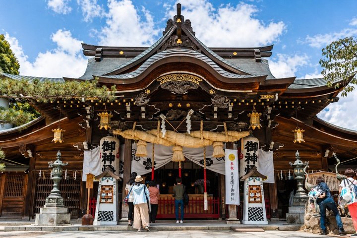 Fukuoka Like a Local: Private & Personalized Experience 2-3 hours