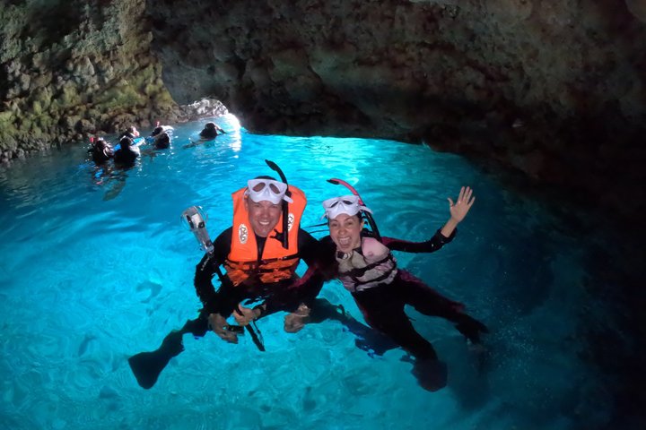 【OKINAWA・BLUE CAVE】Private Snorkelling -Discount for 3+people