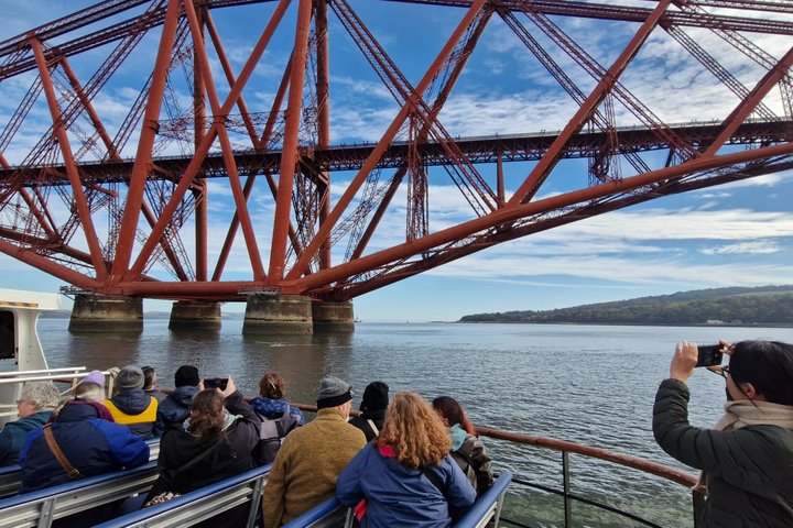 Edinburgh Three Bridges Cruise