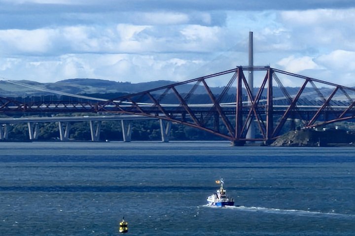 Edinburgh Three Bridges Cruise