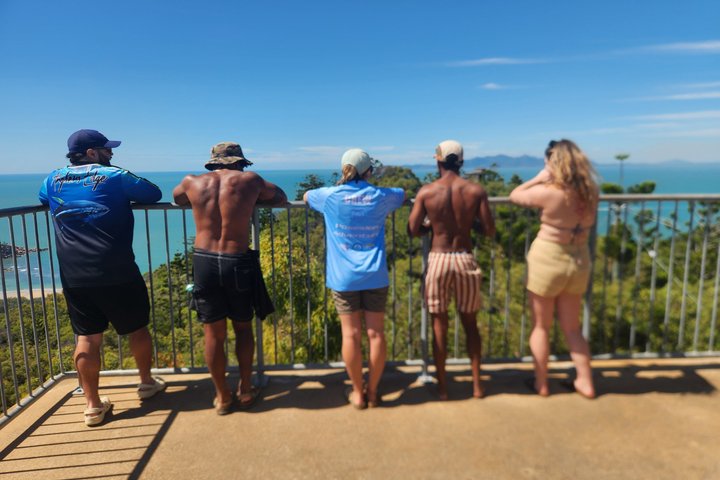 Magnetic Island Adventurer Tour