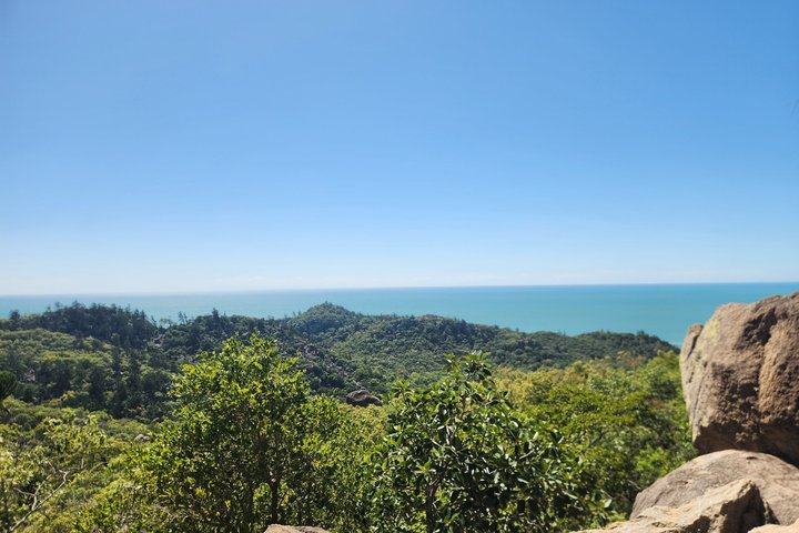 Magnetic Island Adventurer Tour