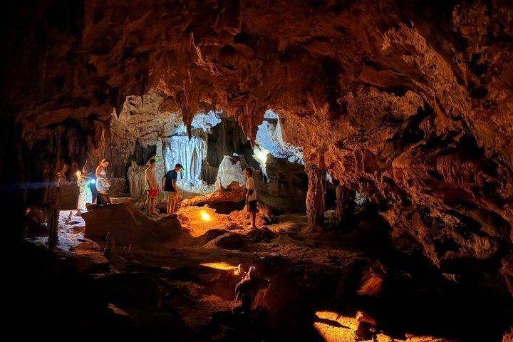 Cheow Lan Lake Tour in Khao Sok National Park