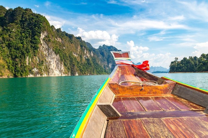 Cheow Lan Lake Tour in Khao Sok National Park