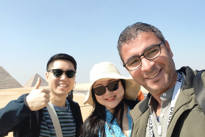 Private Guided Tour Giza Pyramid, Shpinx and The Grand Museum.