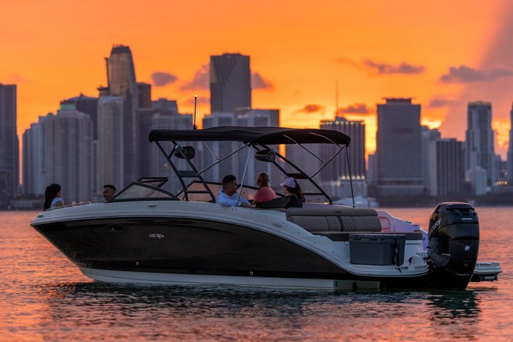 Private Miami Boat Charter: Sightseeing, Sunset & Sandbar