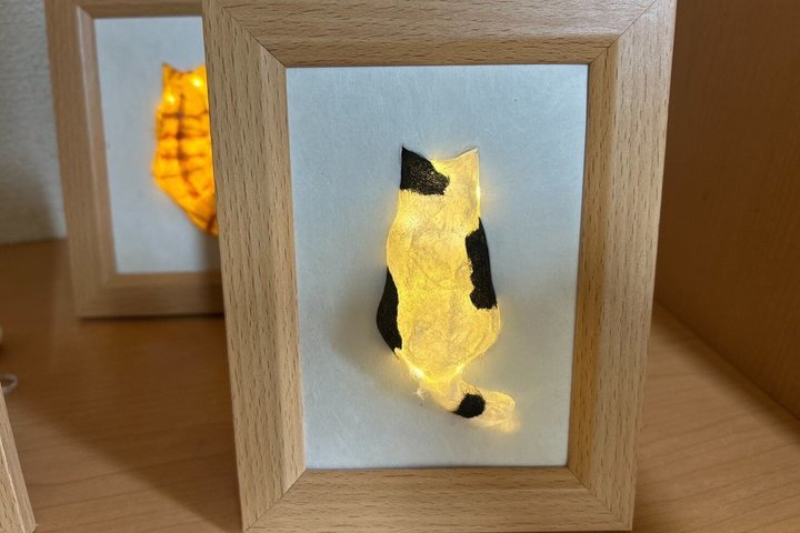 Make Your Own Cat Lamp with Traditional Tosa Washi in Kochi
