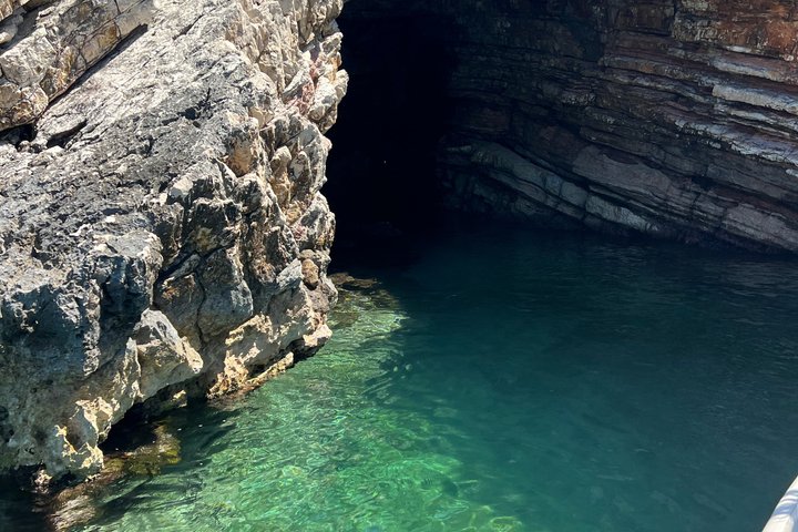 Saranda:Boat Tour to Kakome,Hidden Cave & Beaches,with snorkell.