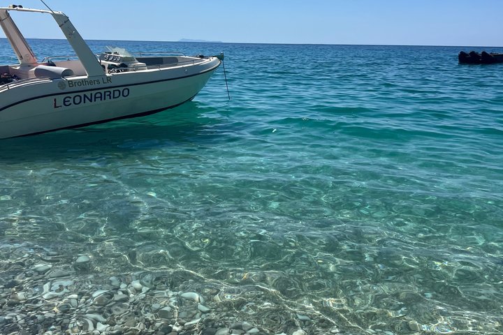 Saranda:Boat Tour to Kakome,Hidden Cave & Beaches,with snorkell.