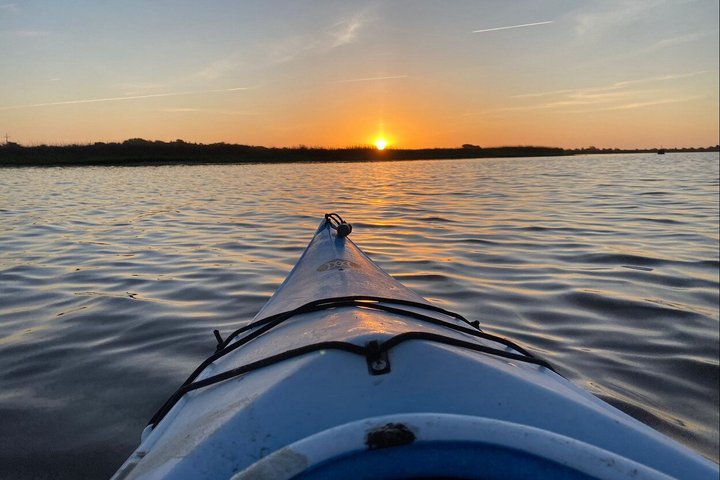 Zeke’s Island Sunrise Kayak Tour in North Carolina