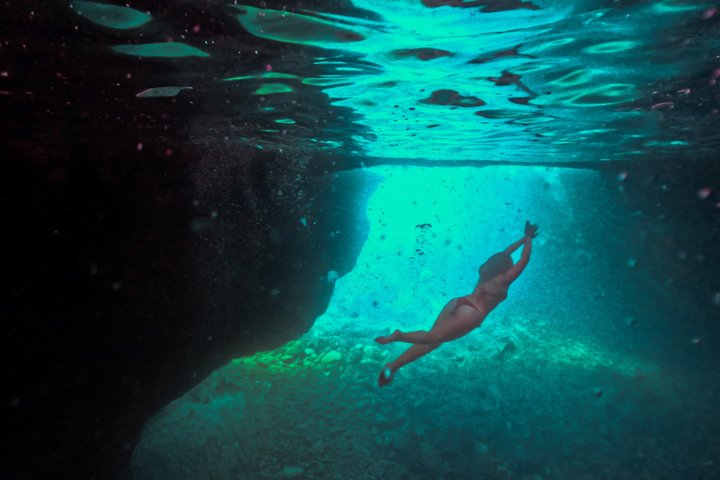 Medulin: All-Inclusive Pirate Boat Tour to Kamenjak Cave & Levan