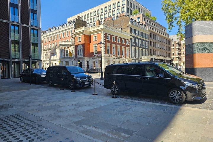 Private Transfer from Southampton Cruise Port to Any London Hotel