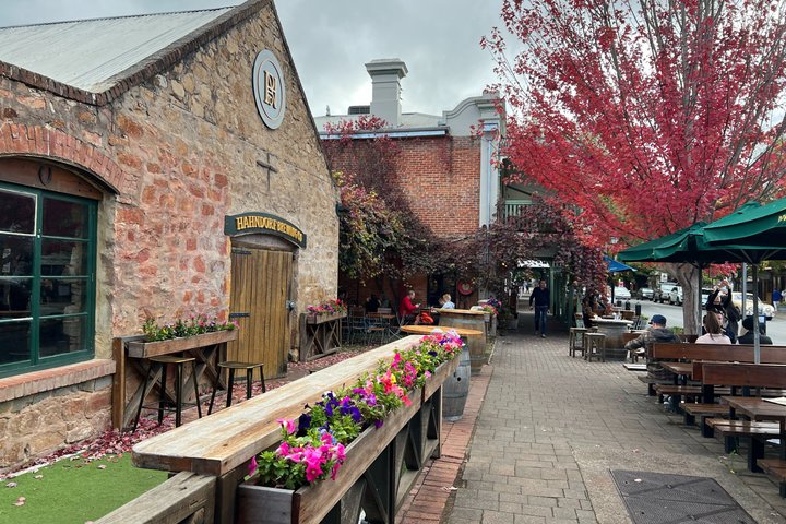 Adelaide Gems in a Day: Hahndorf, Glenelg Beach, City Tour 6.5hrs