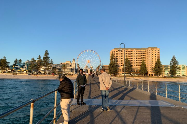 Adelaide Gems in a Day: Hahndorf, Glenelg Beach, City Tour 6.5hrs