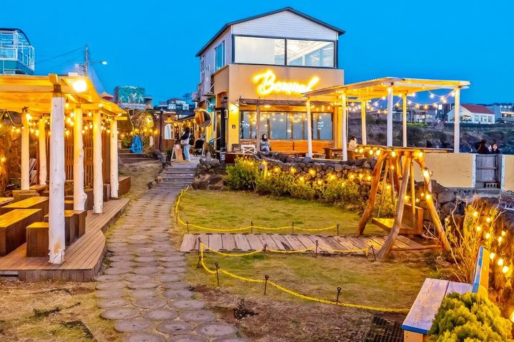 Jeju WestSouth One Day Authentic Tour with MT.Halla & UNESCO