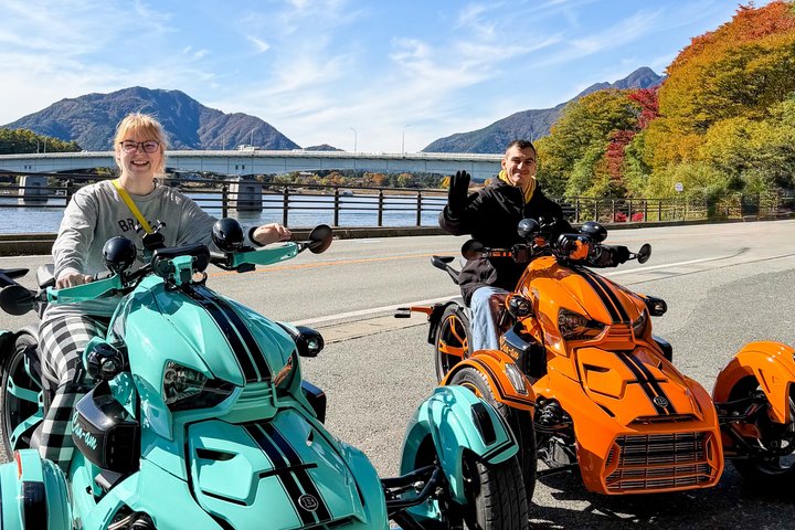 2 Hour Guided Mt Fuji Scenic Trike Tour in Lake Kawaguchiko