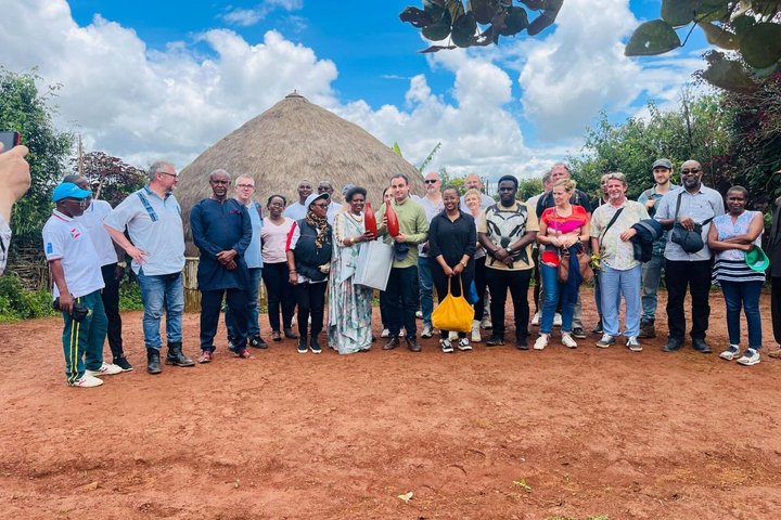 4 Days Community and Wildlife Burundi Tour