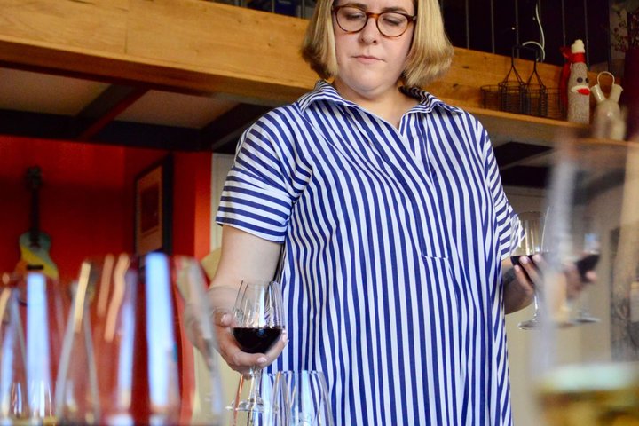 Lyon Wine Tasting: Small-Group Blind Tasting with a Sommelier