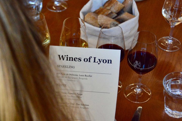 Lyon Wine Tasting: Small-Group Blind Tasting with a Sommelier