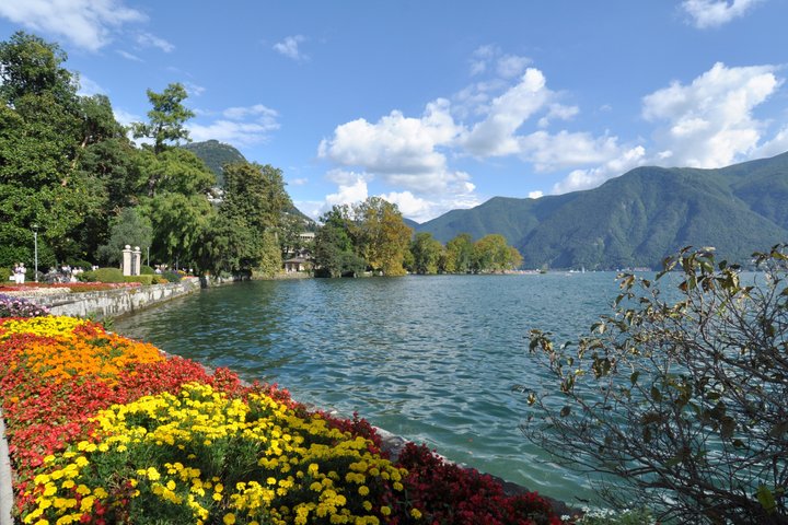 Lake Como Boat Cruise, Bellagio & Lugano Day Trip from Milan