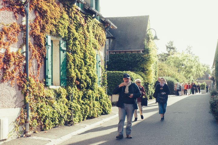 Rouen & Monet's Giverny Private Tour from Honfleur I Guide Option