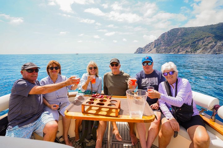 Sunset Boat Tour and Cinque Terre Aperitif from Monterosso