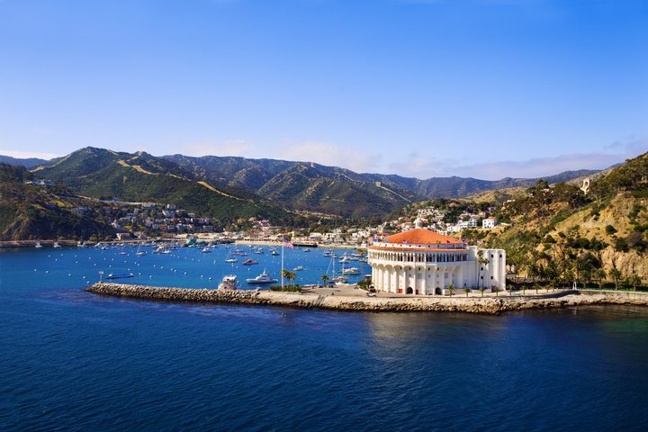 Discover Avalon: Catalina Scenic Tour