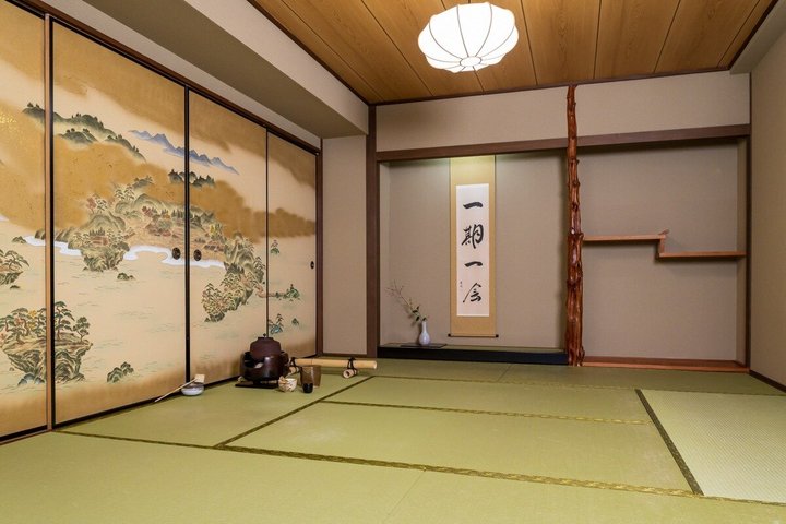 Kimono Tea Ceremony at Tokyo, Asakusa Maikoya