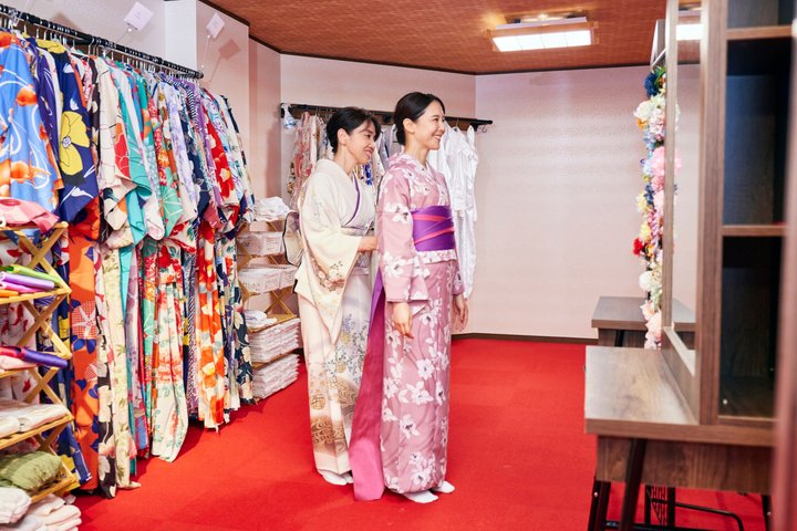 Kimono Tea Ceremony at Tokyo, Asakusa Maikoya