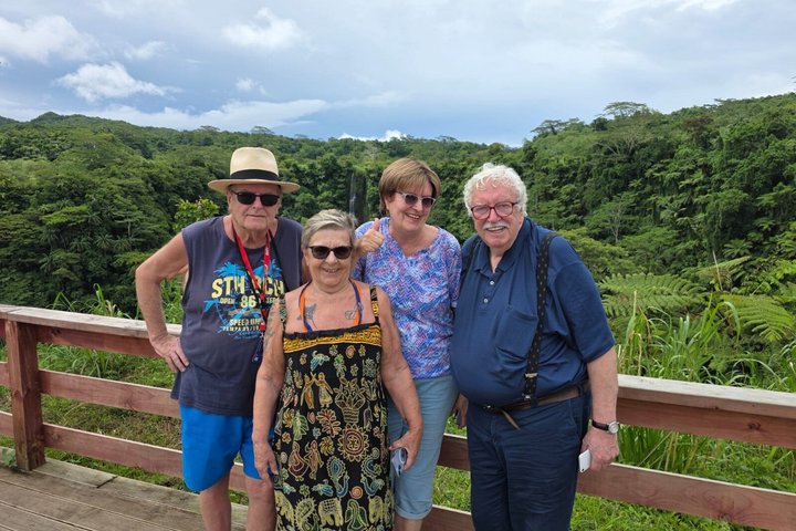 Southeast Side of Upolu Full-Day Island Tour of Samoa