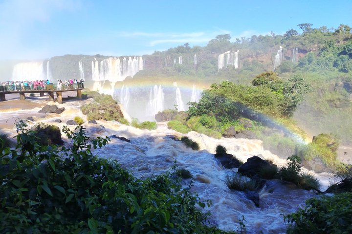 PRIVATE - iguazu falls in 1 day Brazil + Argentina + boat option