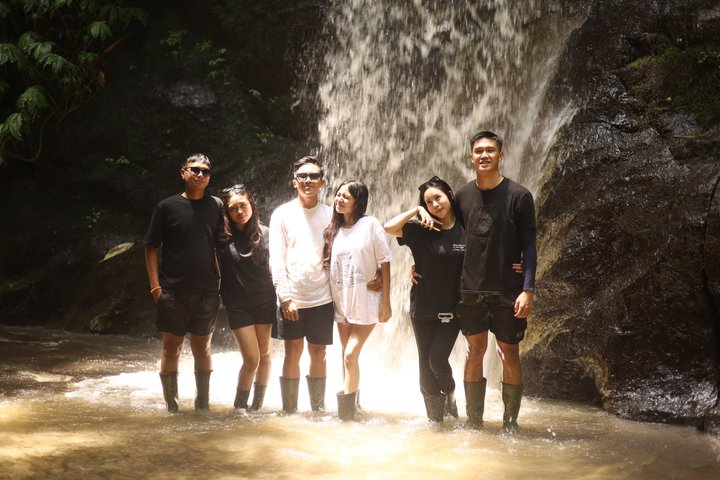 Ubud ATV Quad Bike Tour with Tunnel and Waterfall